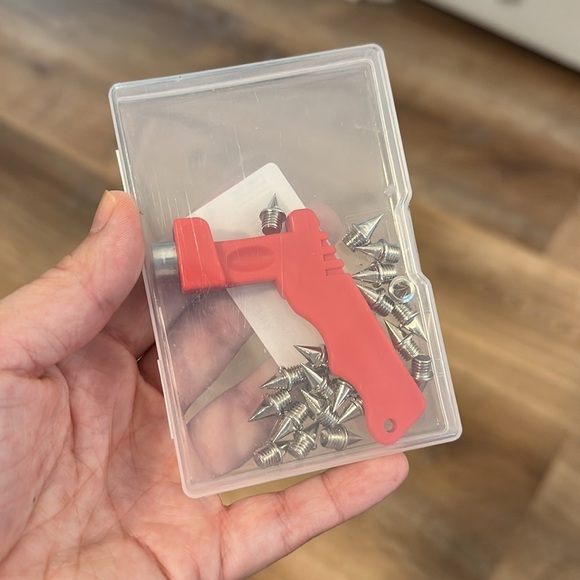 BROOKS | Mach 18 Cross Country Spike Athletic Shoes - Picture 8 of 8